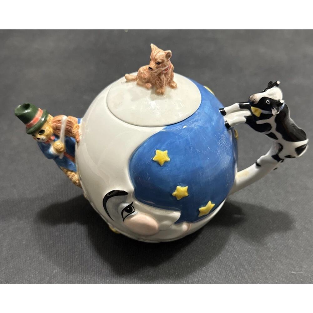 SOLD SOLD NOT FOR SALE 56 Nursery Rhyme The Cow Jumped Over The Moon Ceramic T